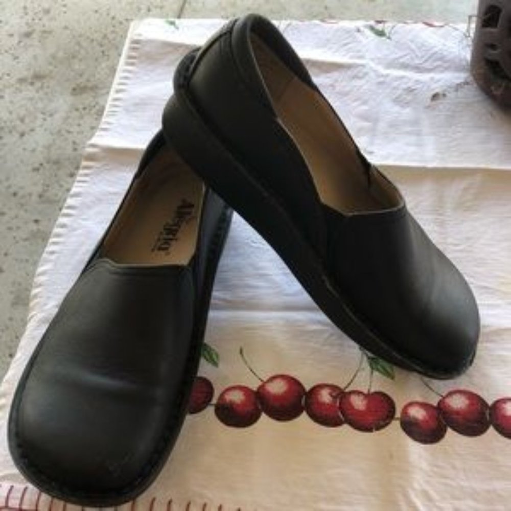 EUC Algeria Debra Black Nappa Shoe
